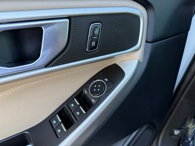 2022 Ford Explorer XLT - Photo 12