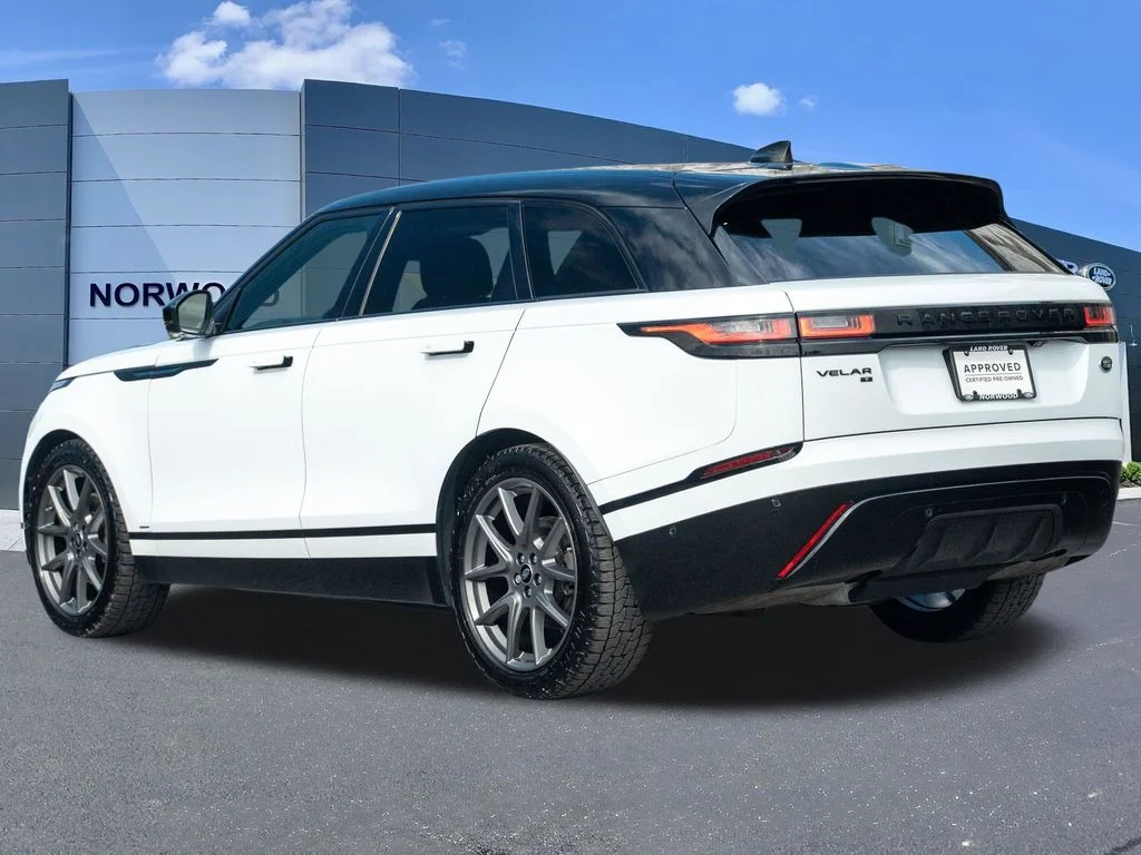 Used 2021 White Land Rover P250 R-Dynamic S image 6
