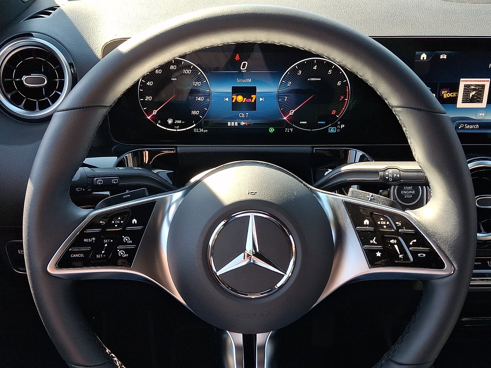 Certified Used 2026 Polar White   149 Mercedes-Benz GLA 250 image 18