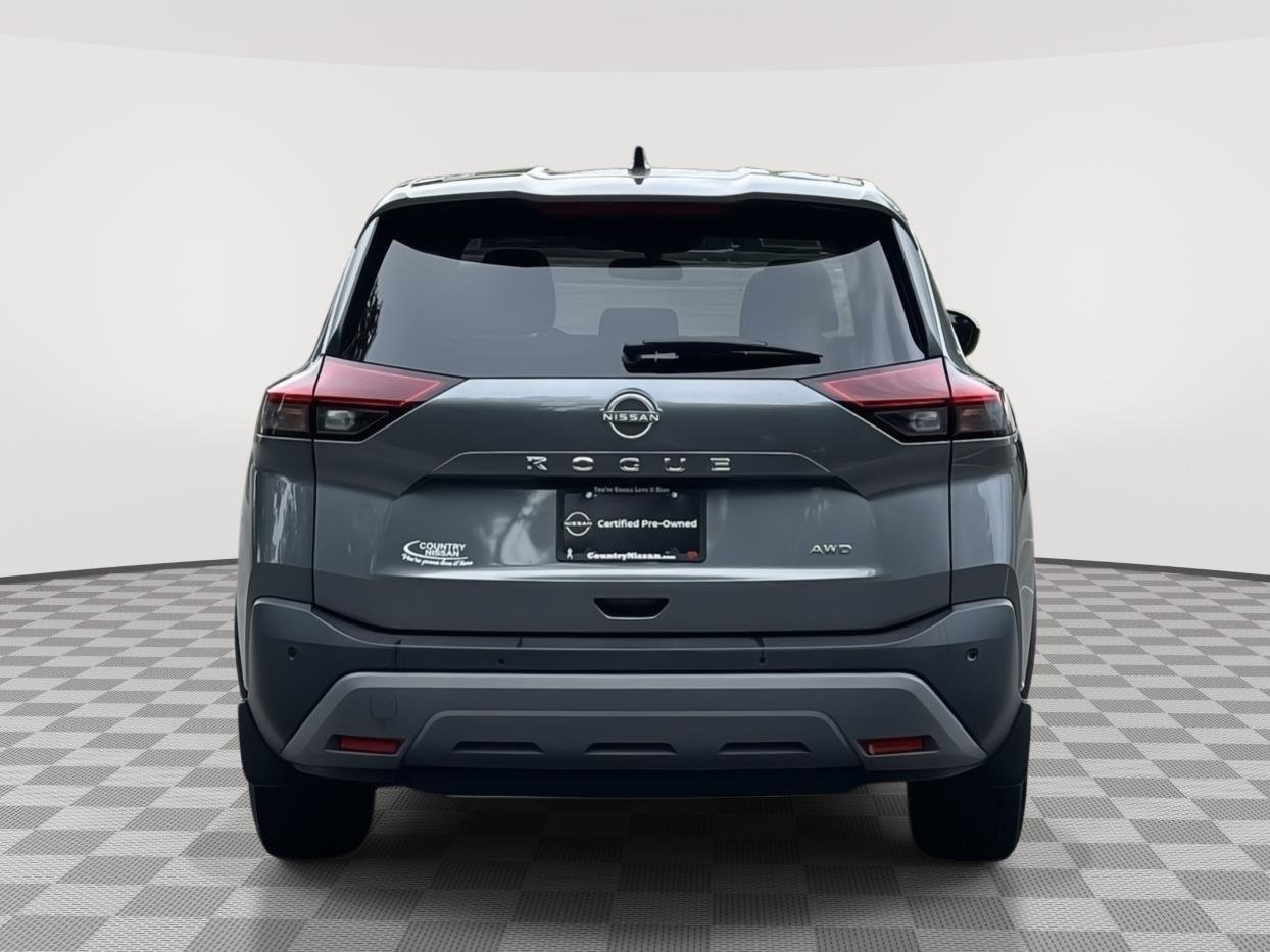 Used 2023 Gun Metallic Nissan S image 6