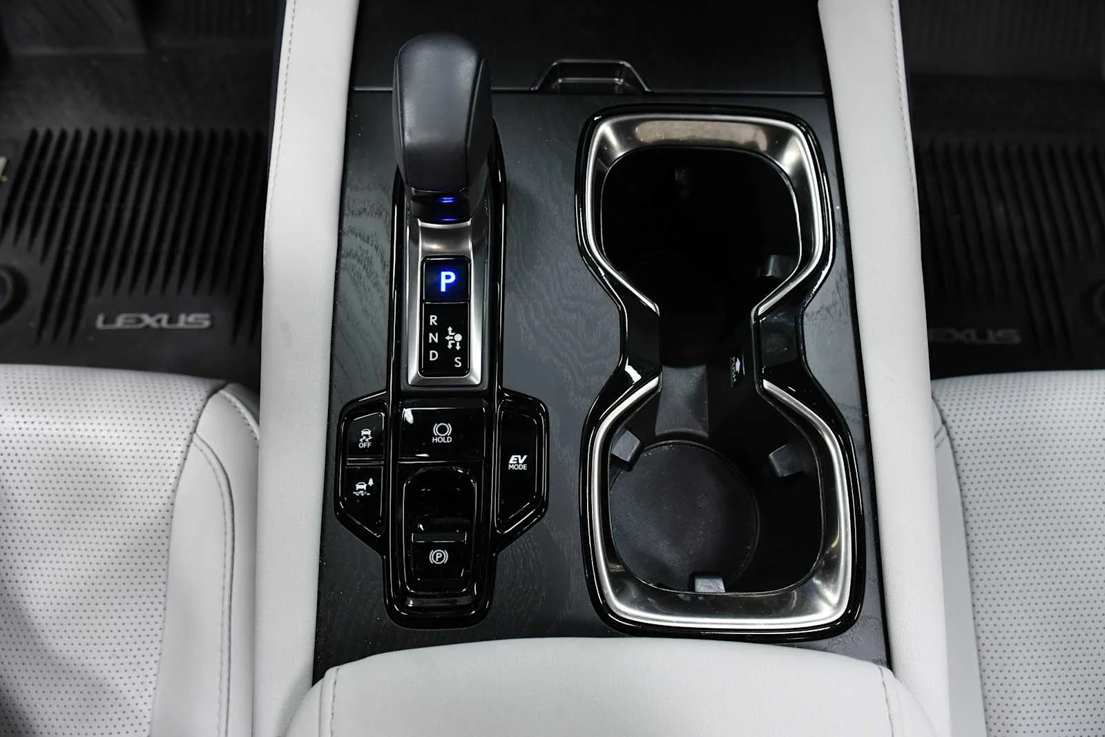 Certified Used 2024 EMINENT WHITE PEARL Lexus Premium Plus image 20
