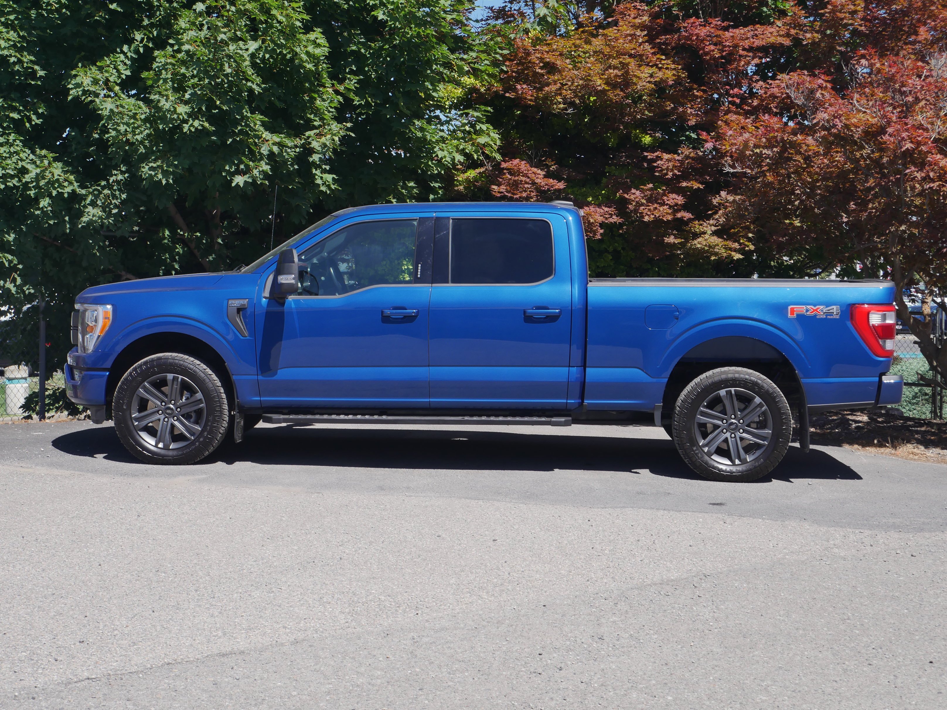 Certified Used 2023 Atlas Blue Metallic Ford LARIAT image 17