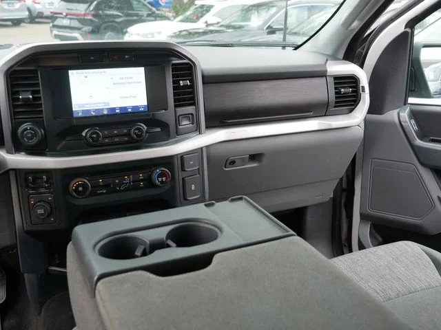 Used 2023 Oxford White Ford XLT image 23
