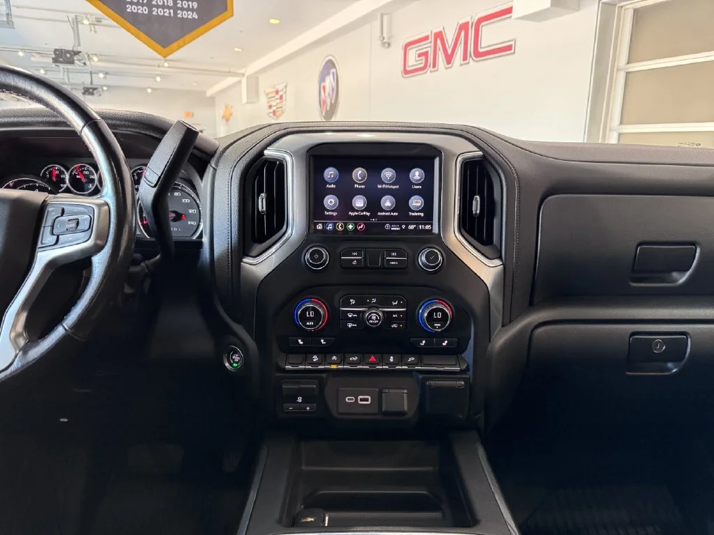 2021 Chevrolet Silverado 1500 RST - Photo 19