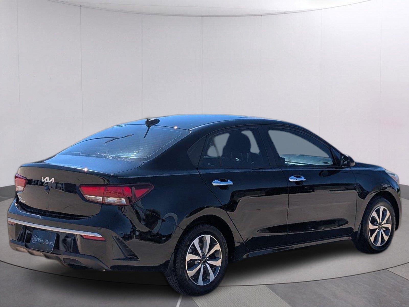 Used 2023 Aurora Black Kia S image 7