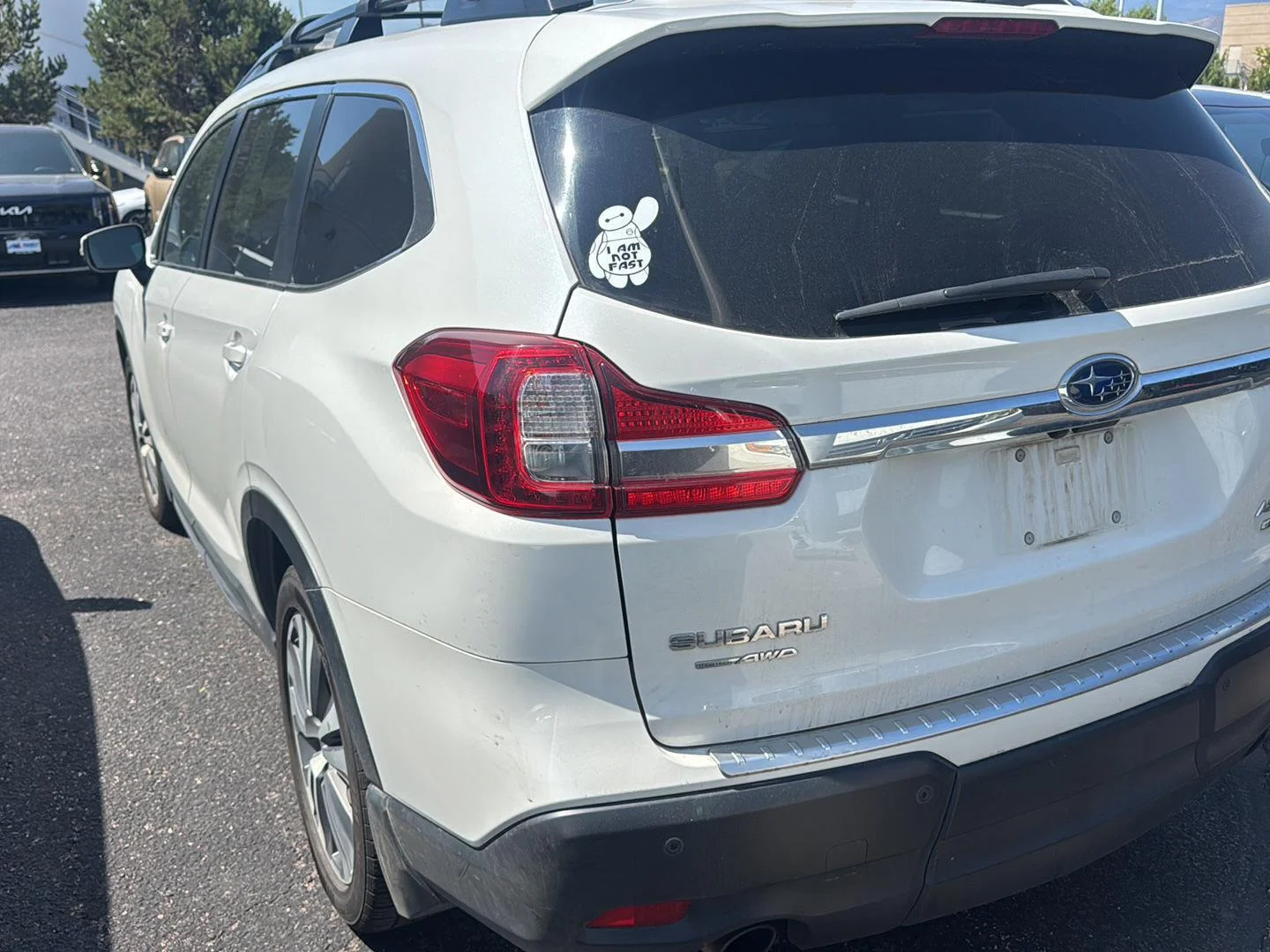 Used 2021 Crystal White Pearl Subaru Limited image 6