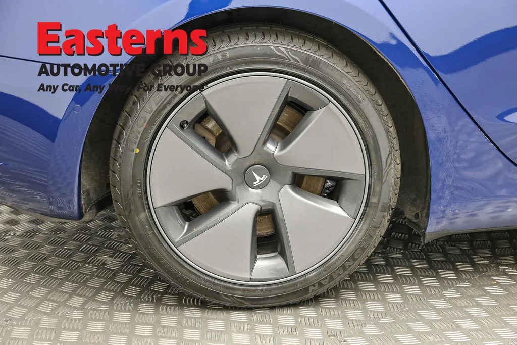 Used 2021 Blue Tesla Long Range image 27