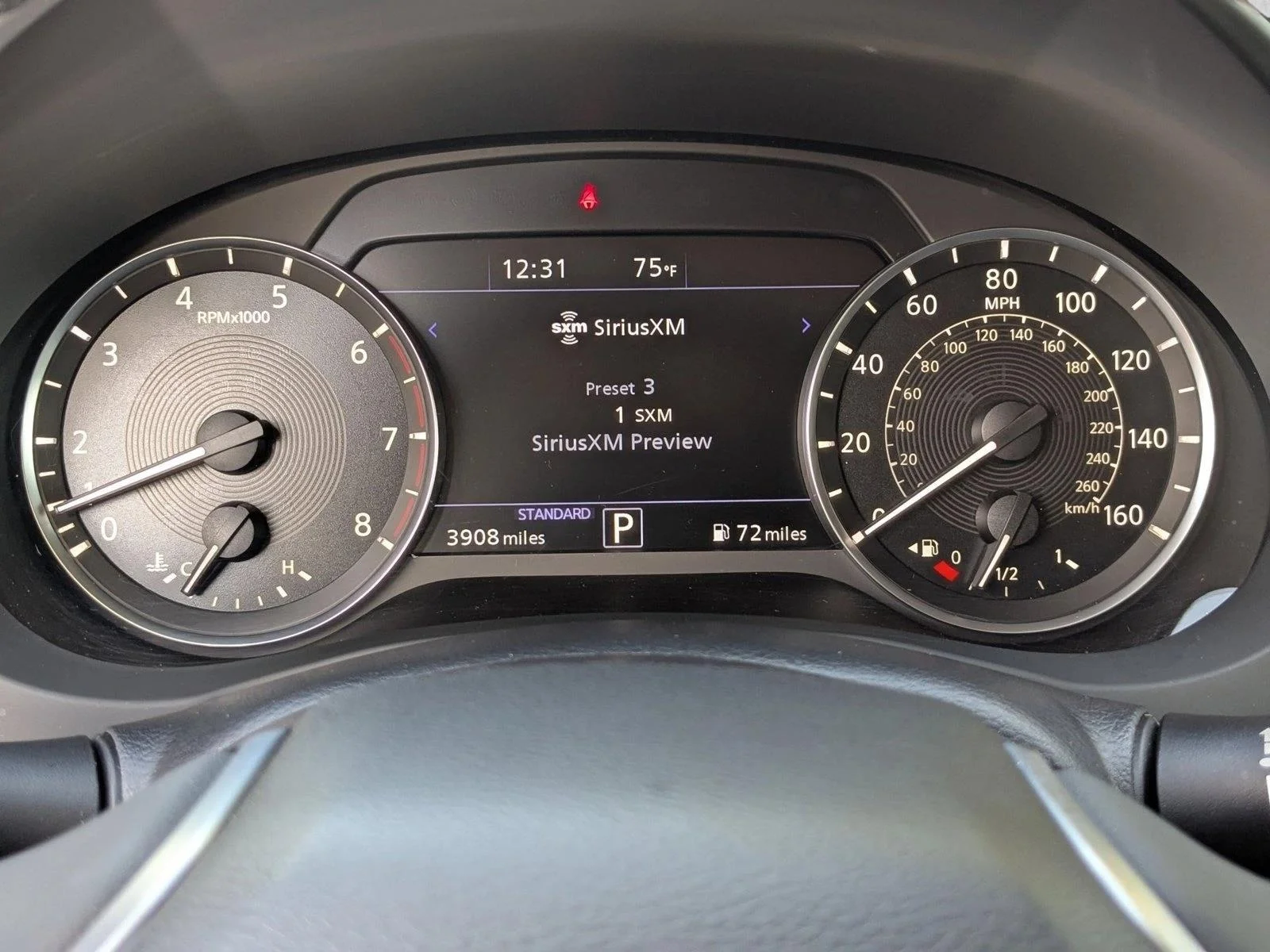 Used 2023 Black Obsidian INFINITI LUXE image 11