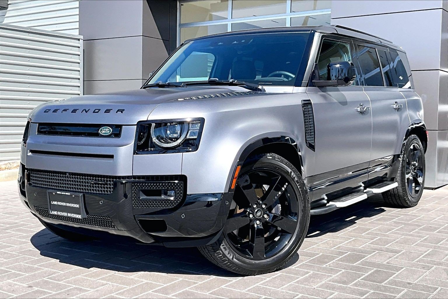 2023 Land Rover Defender