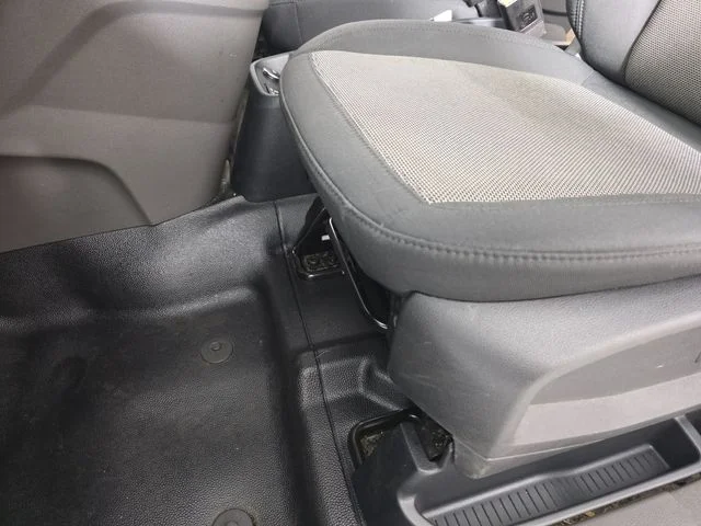 Used 2020 Frozen White Ford XL image 24