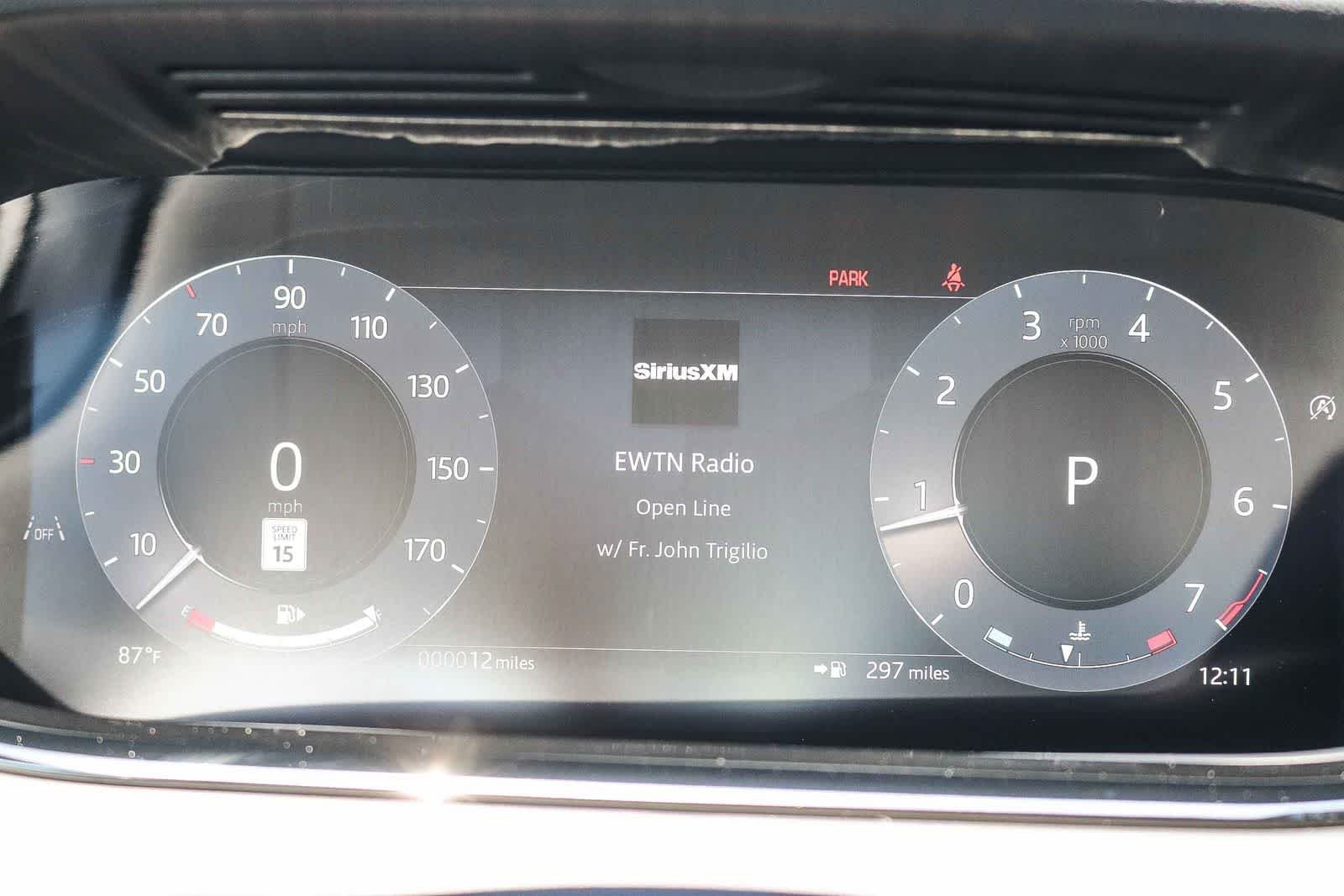 New 2026 Santorini Black Land Rover Core S image 24