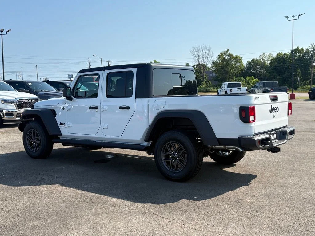 New 2026 Bright White Clear-Coat Exterior Paint Jeep Sport S image 5