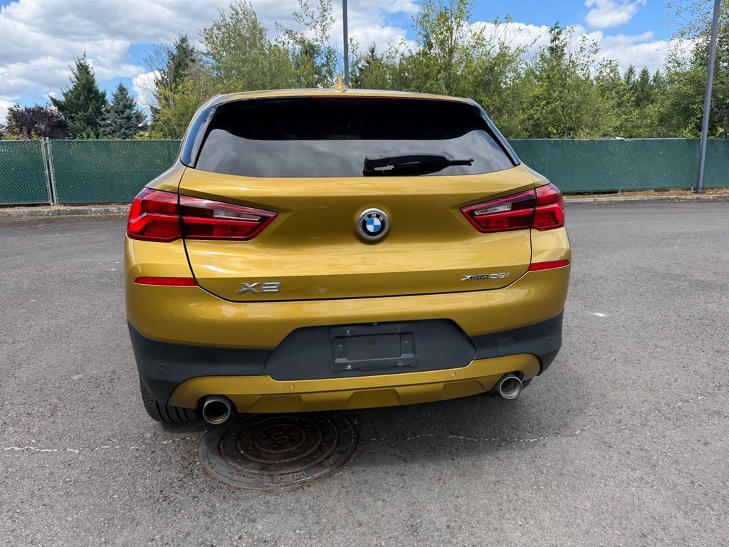 Used 2018 Galvanic Gold Metallic BMW xDrive28i image 6