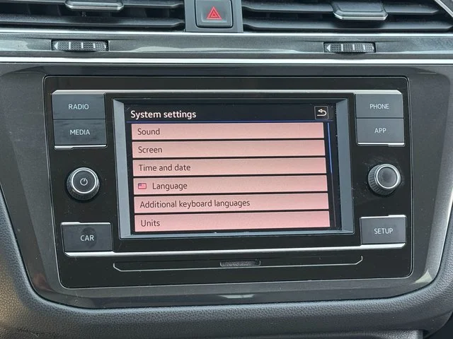 Used 2018 Gray Volkswagen 2.0T S image 5