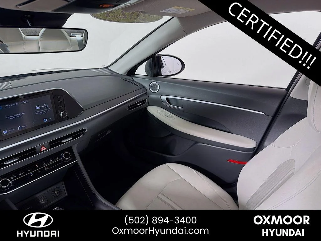 Used 2023 Carbon Blue Hyundai SE image 21