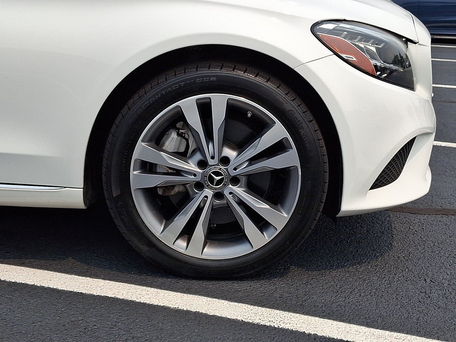 Certified Used 2021 Polar White - 149 Mercedes-Benz 4MATIC® Sedan image 8