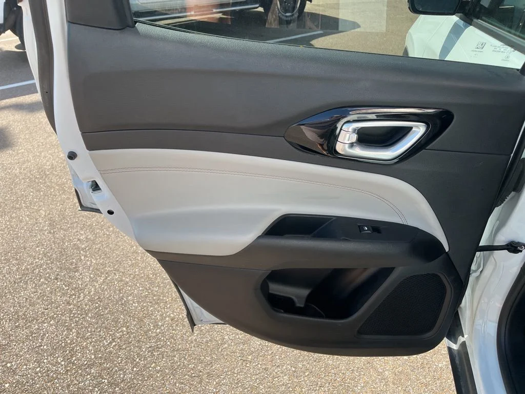 2025 Jeep Compass Limited - Photo 21