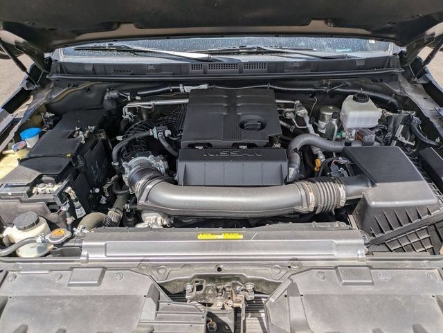 Used 2023 Super Black Nissan SV image 32