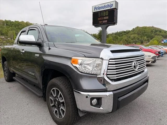 Used 2017 Gray Toyota Limited image 17