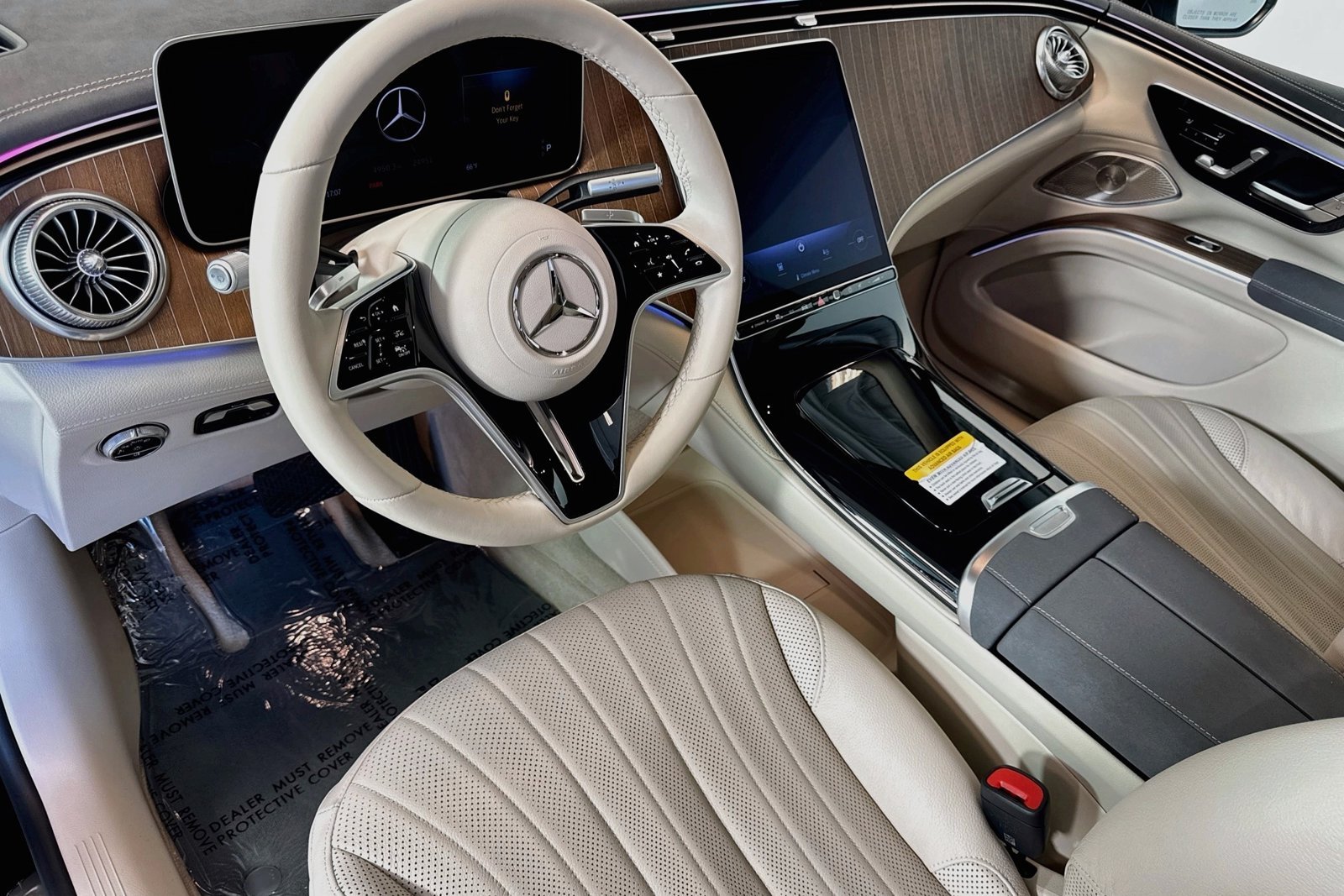 Certified Used 2023 Obsidian Black Metallic Mercedes-Benz EQS 450 image 9