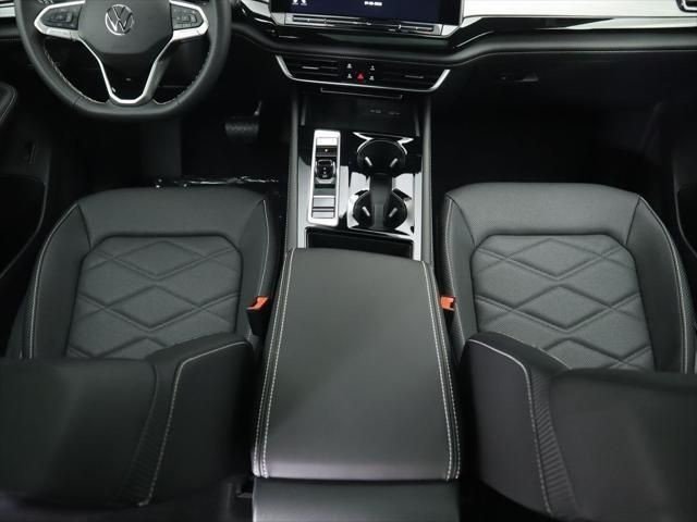 2026 Volkswagen Atlas Cross Sport SE w/Tech - Photo 16