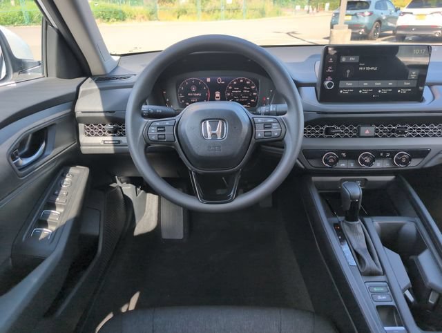 New 2026 Platinum White Pearl Honda LX image 20