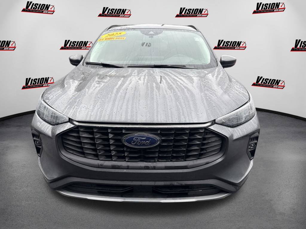 Used 2025 Gray Ford Platinum image 2