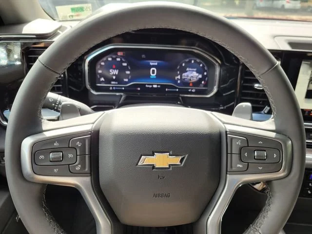 2025 Chevrolet Silverado 1500 LTZ - Photo 28