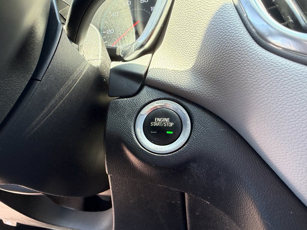 Used 2018 Iridescent Pearl Tricoat Chevrolet LT image 16