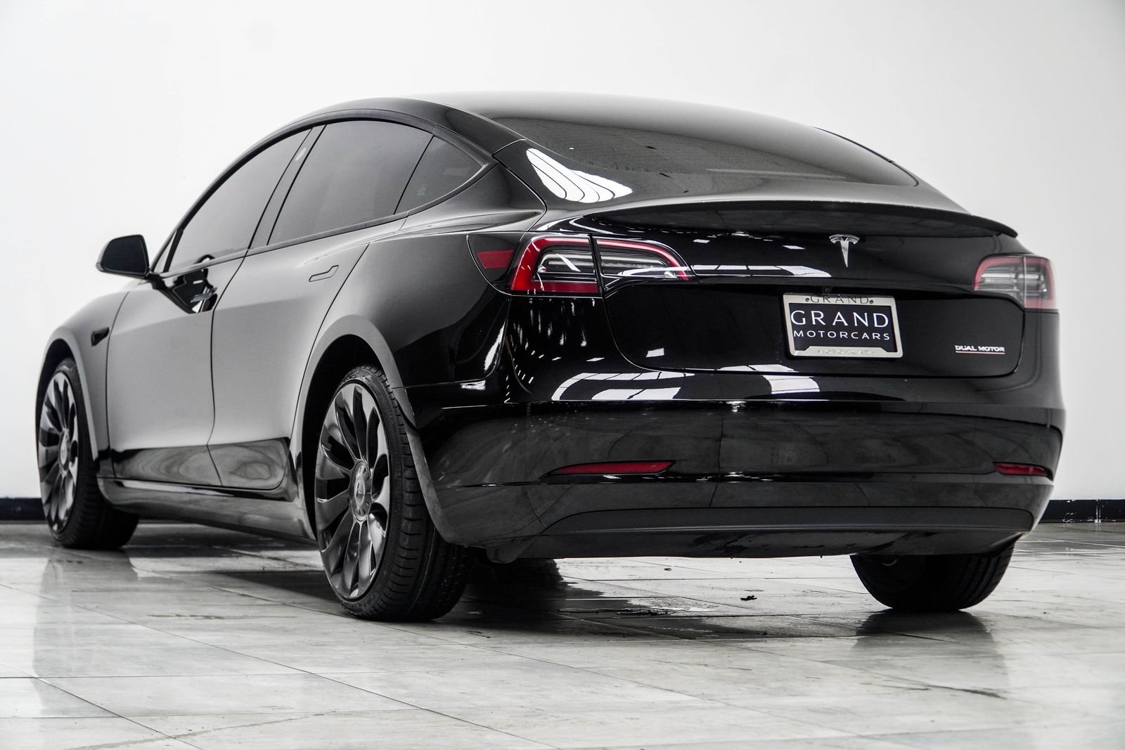 Used 2023 Black Tesla Performance image 11