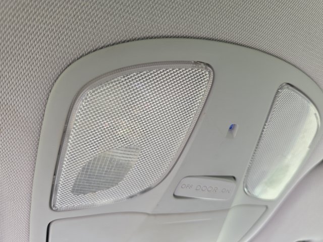 Used 2014 Blue Hyundai GLS image 15