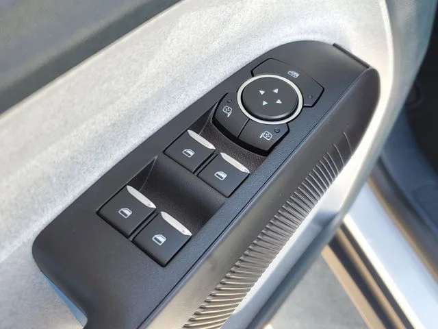 2026 Ford Maverick XLT - Photo 16