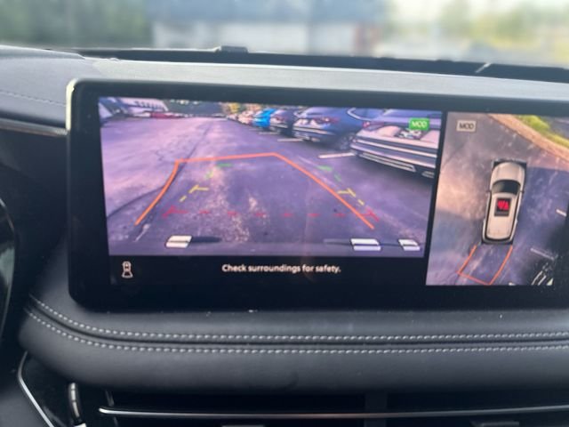 Used 2023 Silver INFINITI LUXE image 19