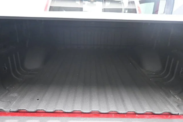 Used 2021 Red Chevrolet ZR2 image 25
