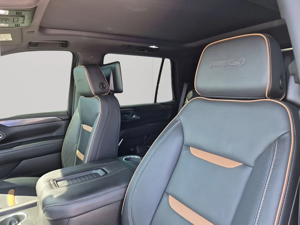 2024 GMC Yukon AT4 - Photo 38