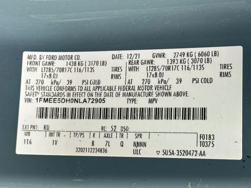 Used 2022 Gray Ford Badlands image 35