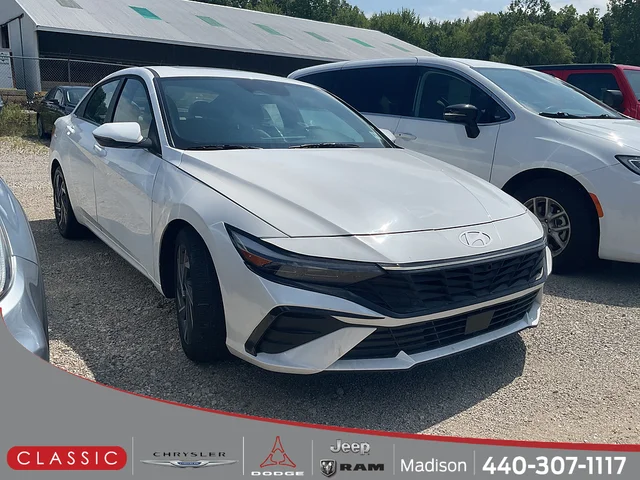 2025 Hyundai ELANTRA Hybrid Limited