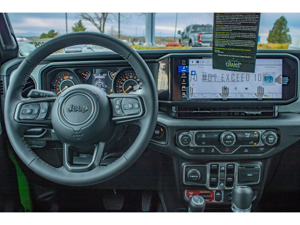 2026 Jeep Wrangler 4-Door Willys - Photo 20