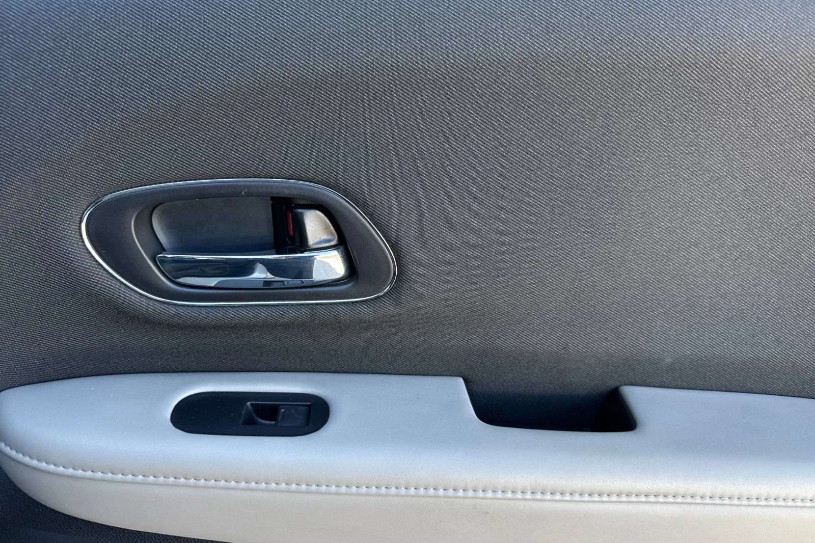 2022 Honda HR-V EX - Photo 18