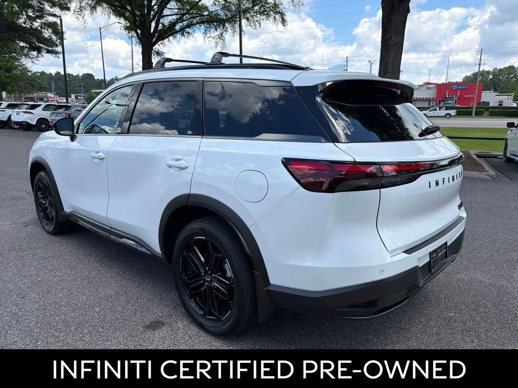 Certified Used 2026 Radiant White INFINITI SPORT image 9
