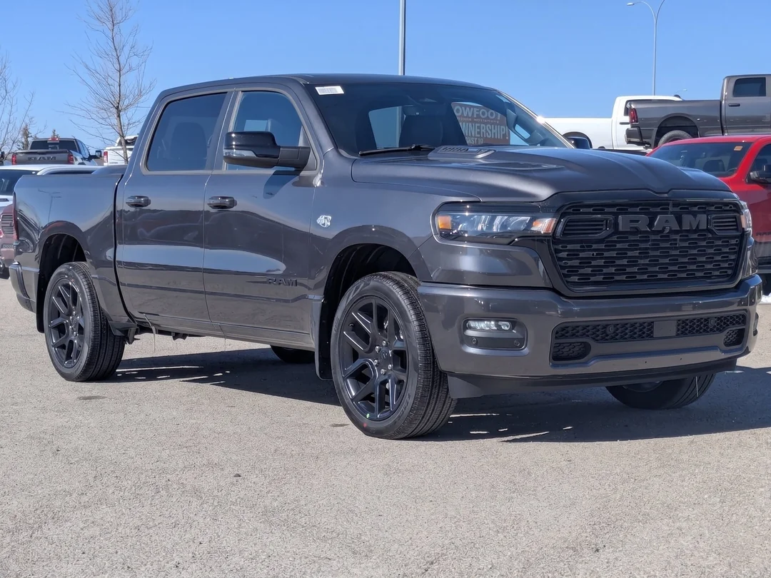 New 2026 Grey RAM Sport - - Night Edition - Sport Lvl 1 Grp - 5.7L HEMI V8 eTorque - Pano Sunroof & More! image 2