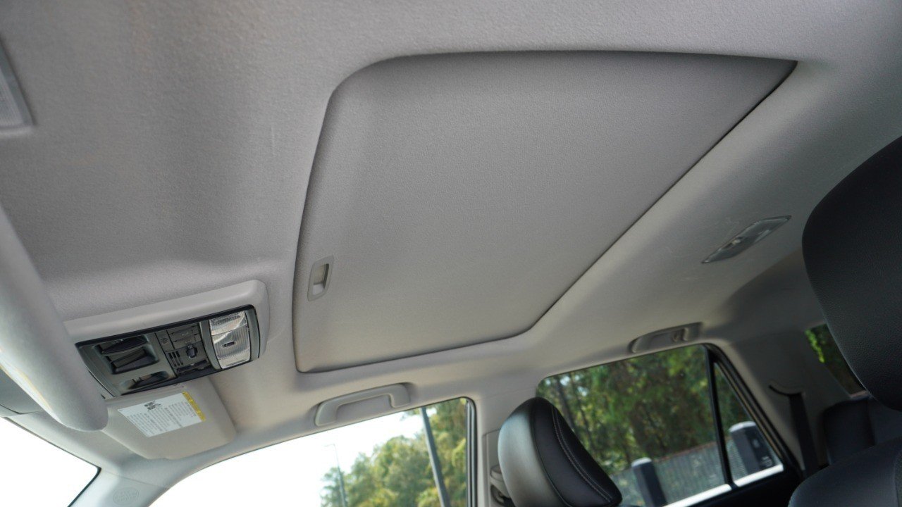 Used 2015 White Toyota Limited image 15