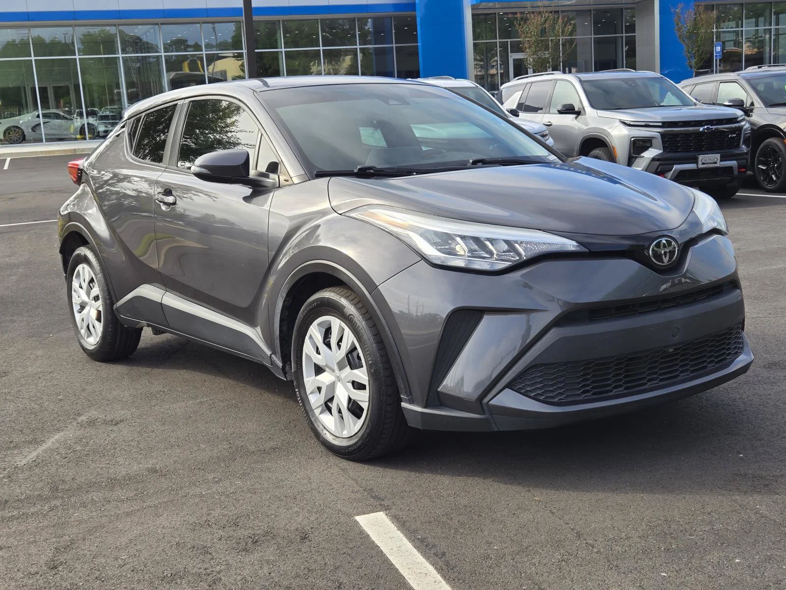 Used 2021 Gray Toyota LE image 5