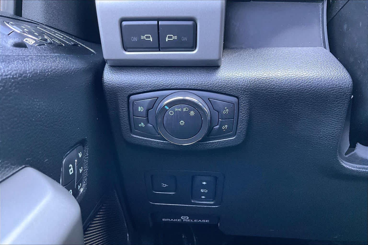 Used 2021 Carbonized Gray Ford LARIAT image 32