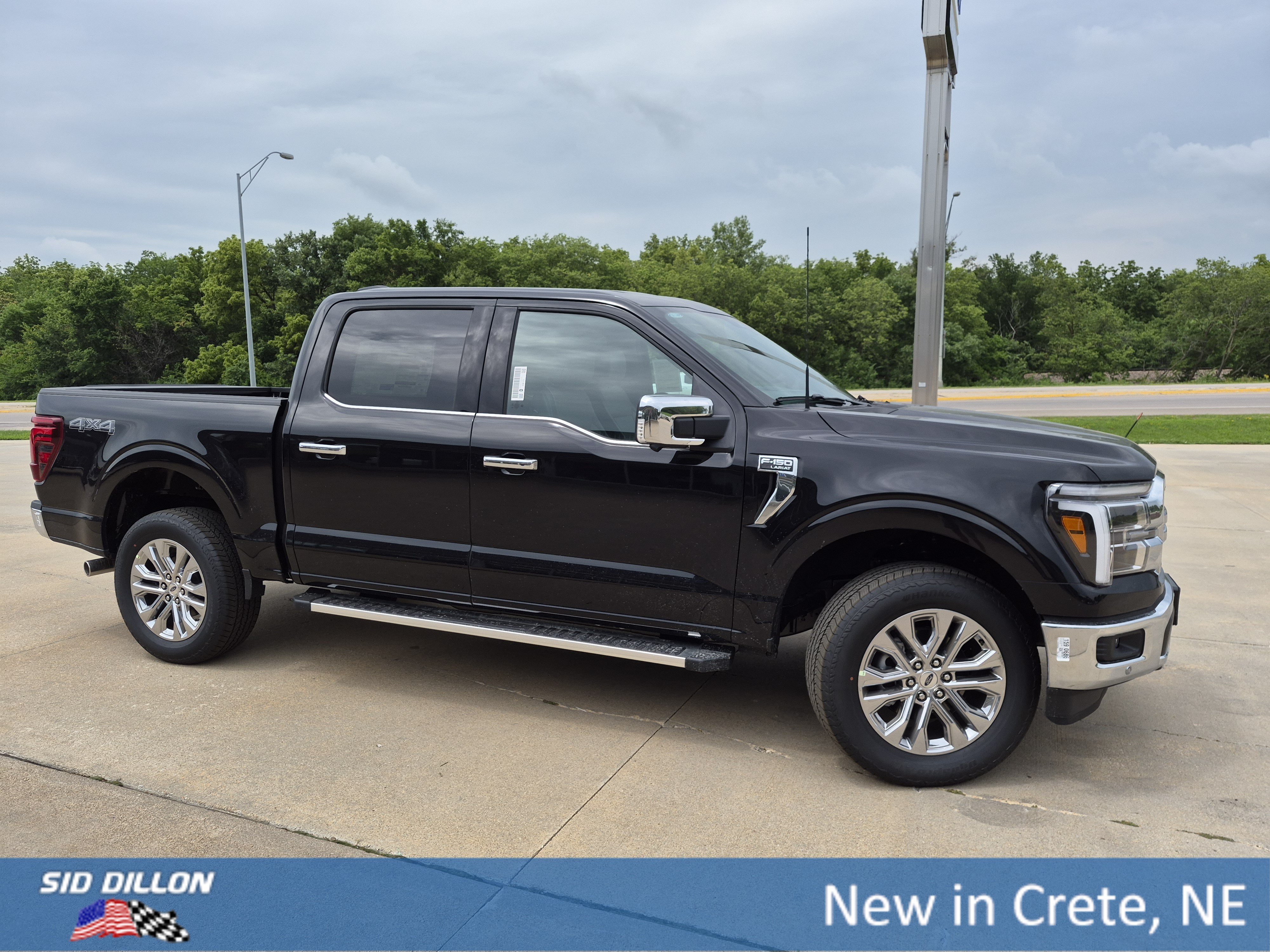 New 2026 Agate Black Metallic Ford Lariat® image 15
