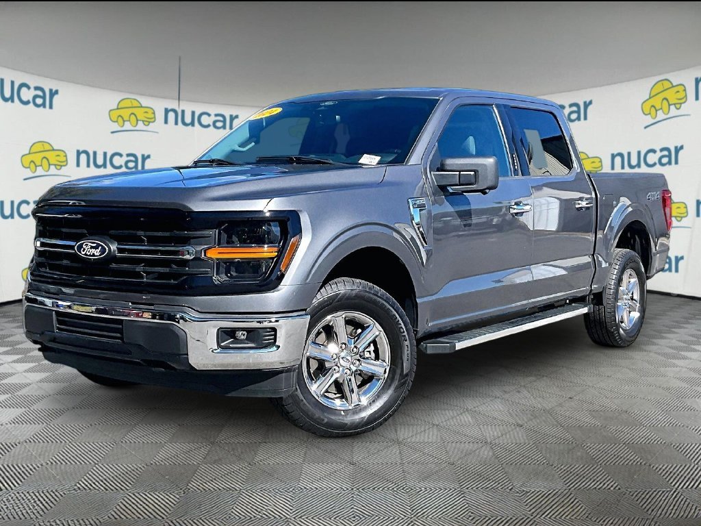 Used 2024 Gray Ford XLT image 3