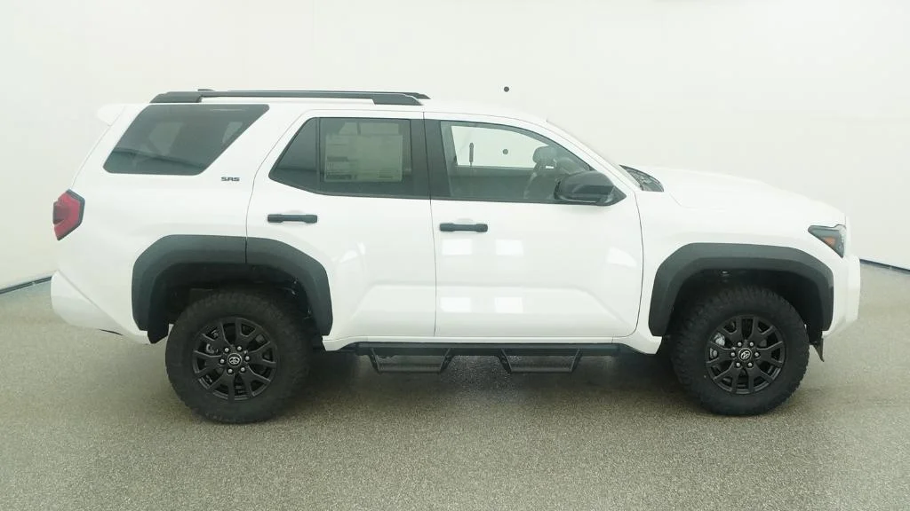 New 2026 Ice Cap Toyota SR5 image 16