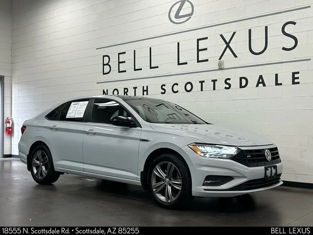 Used 2019  Volkswagen 1.4T S image 2