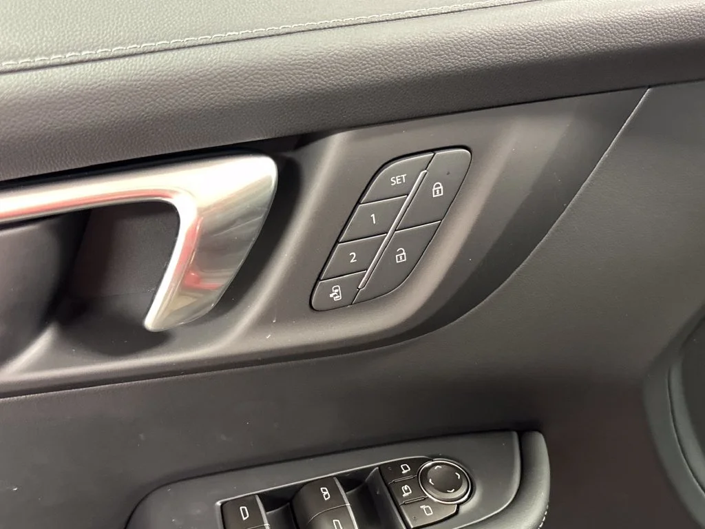 2026 Buick Enclave Sport Touring - Photo 23