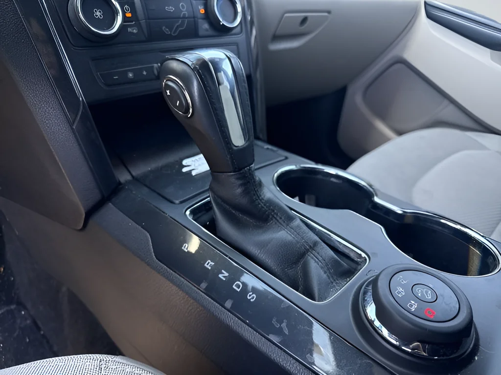 Used 2018 Red Ford XLT image 10